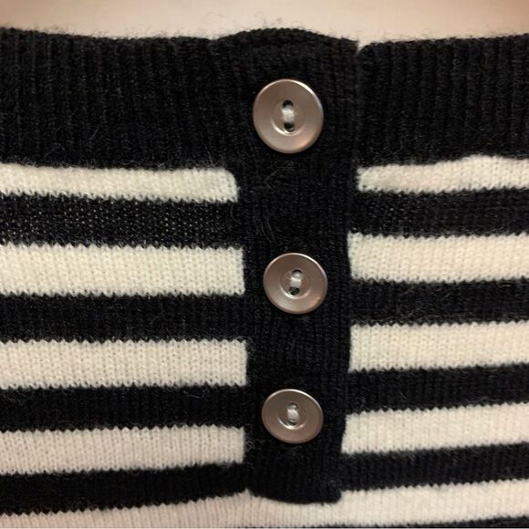 Talbots Black Ivory Striped Lambswool Blend Long Bell Sleeve Sweater Size S - Picture 5 of 10